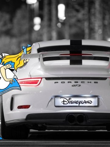 Stampa "Cenerentola" su tela o carta: eleganza fiabesca e dettagli raffinati per portare magia e raffinatezza in salotto, camera o ufficio. Disponibile in finiture premium, ideale come regalo memorabile.