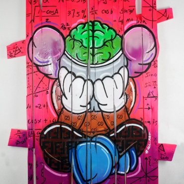 Opera pop art su assi di legno con motivo centrale a forma di cervello e colori vivaci. Pezzo materico e unico, ideale per interni creativi e collezioni.